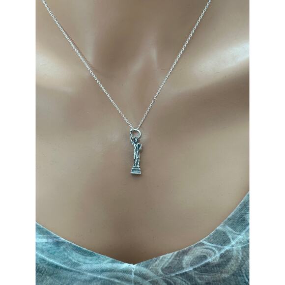 Sterling Silver Statue of Liberty Necklace, Silver Lady Liberty Necklace - Picture 3 of 5